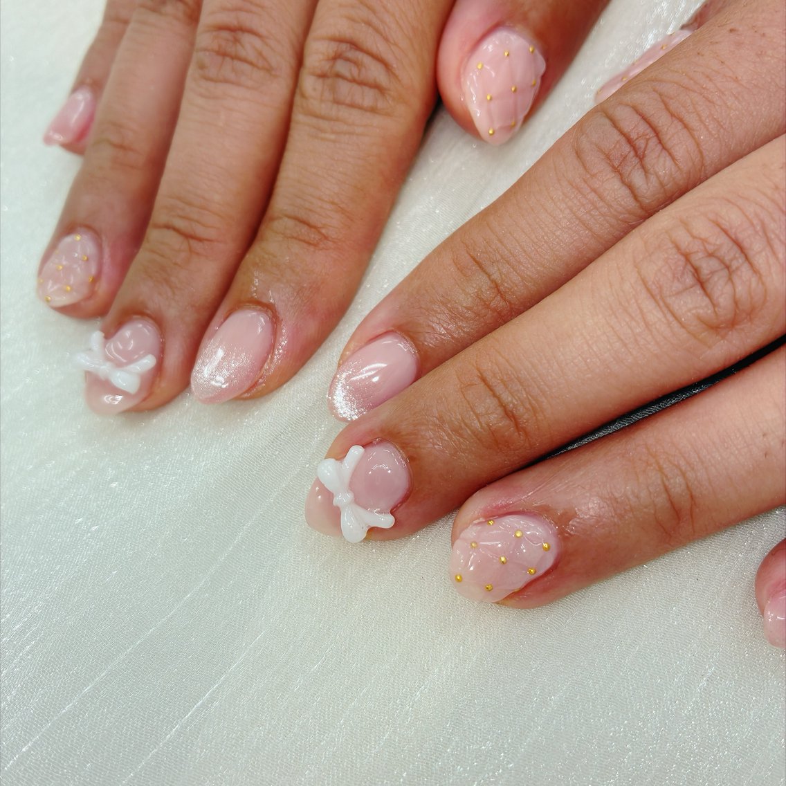 ネイル ハンドネイル Leora nail+eyeのネイルデザイン