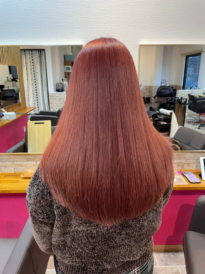 ロング カラー ベージュカラー ピンクカラー ピンクベージュ ヘアカラー YUI/ ブリーチカラー🌷のヘアスタイル