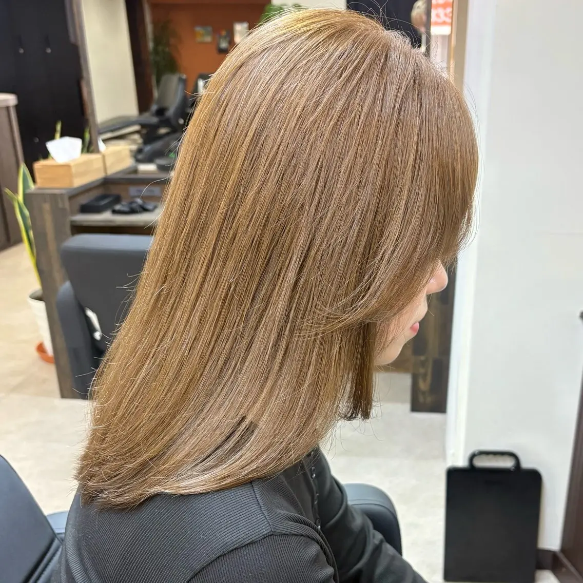 ミディアム カラー ブリーチ 透明感カラー ダブルカラー ブリーチなしカラー ヘアカラー SHICUNE /ミホのヘアスタイル