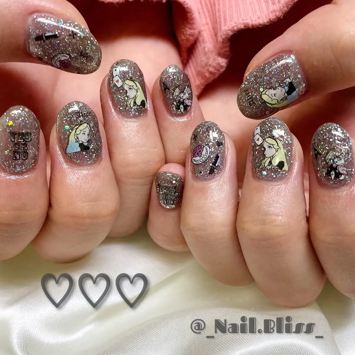 ネイル 持ち込み ハンドネイル NAIL BLISSのネイルデザイン
