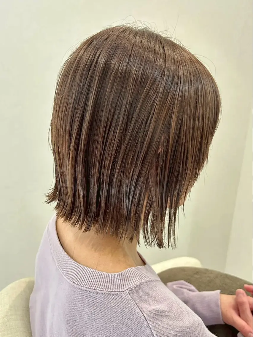 ショート カット センターパート 韓国ヘア・綾也のヘアスタイル