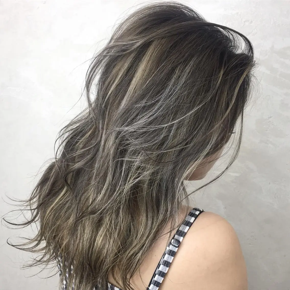 ロング カラー カット ヘアカラー トリートメント Lien 深井店のヘアスタイル