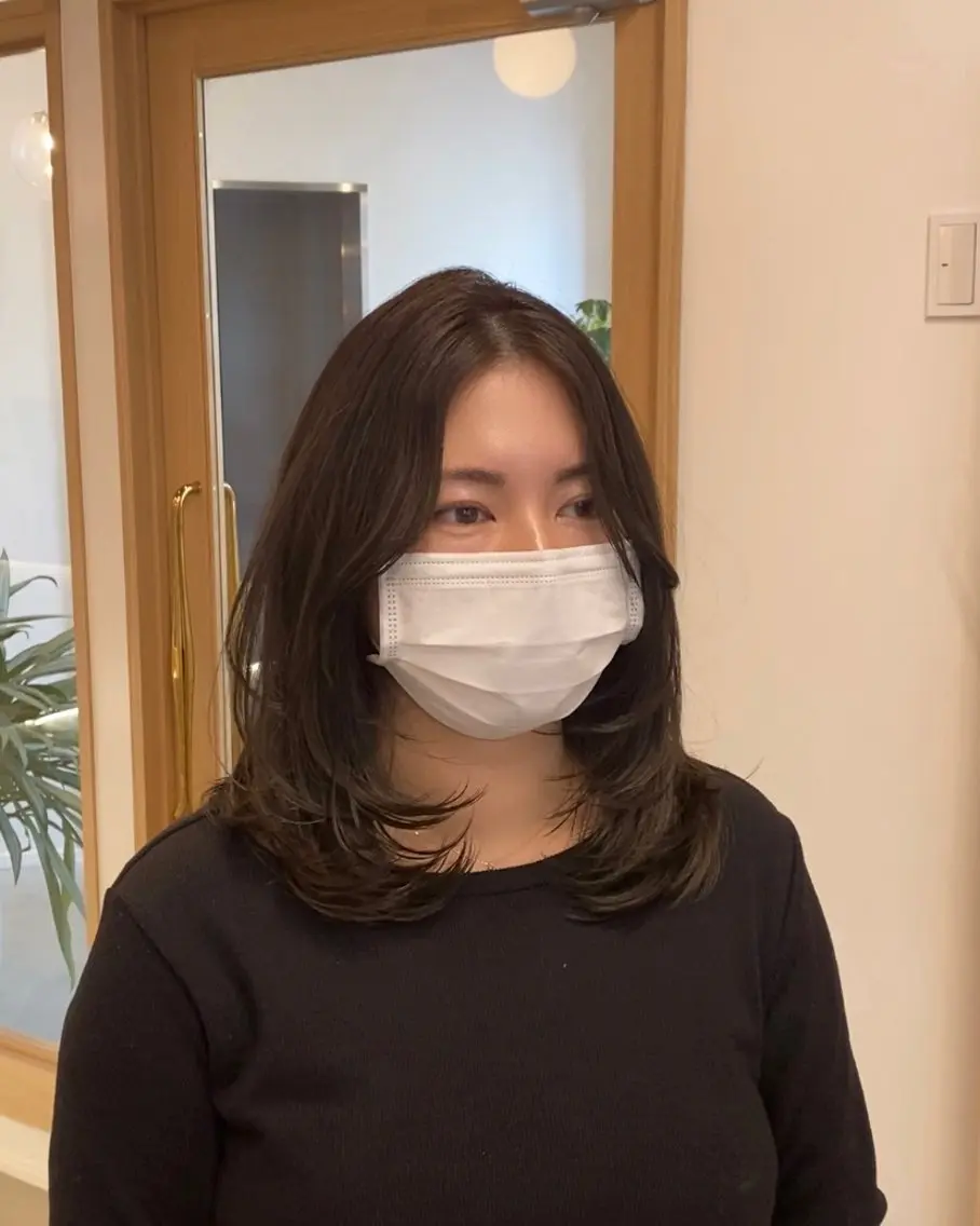 セミロング レイヤーカット カット ヘアカラー トリートメント sanae /透明感カラーのヘアスタイル