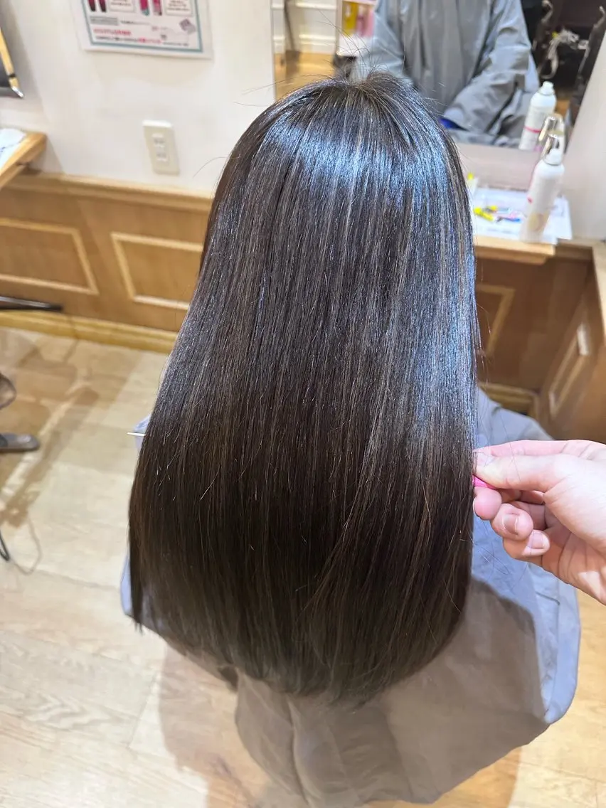 ロング カラー ヘアカラー トリートメント ✨シルクストレート✨ 美髪髪質改善Yukiのヘアスタイル