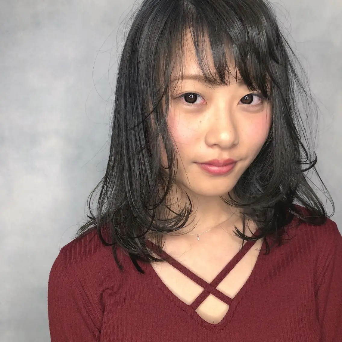 セミロング カラー アディクシーカラー ORIKA 美容室のヘアスタイル