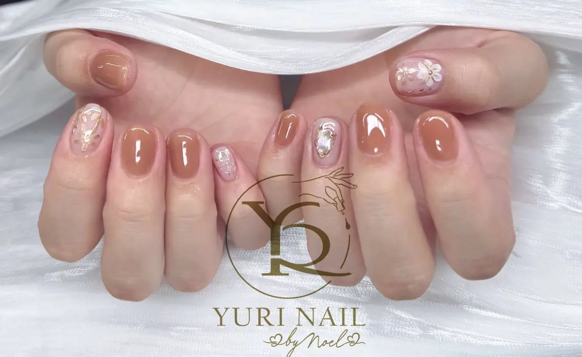 ネイル ハンドネイル フットネイル ハンドケア YURI Nail NARITAのネイルデザイン