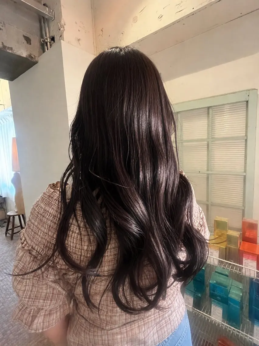 カラー ブラウンカラー オリーブブラウン 菊地 美琴のヘアスタイル