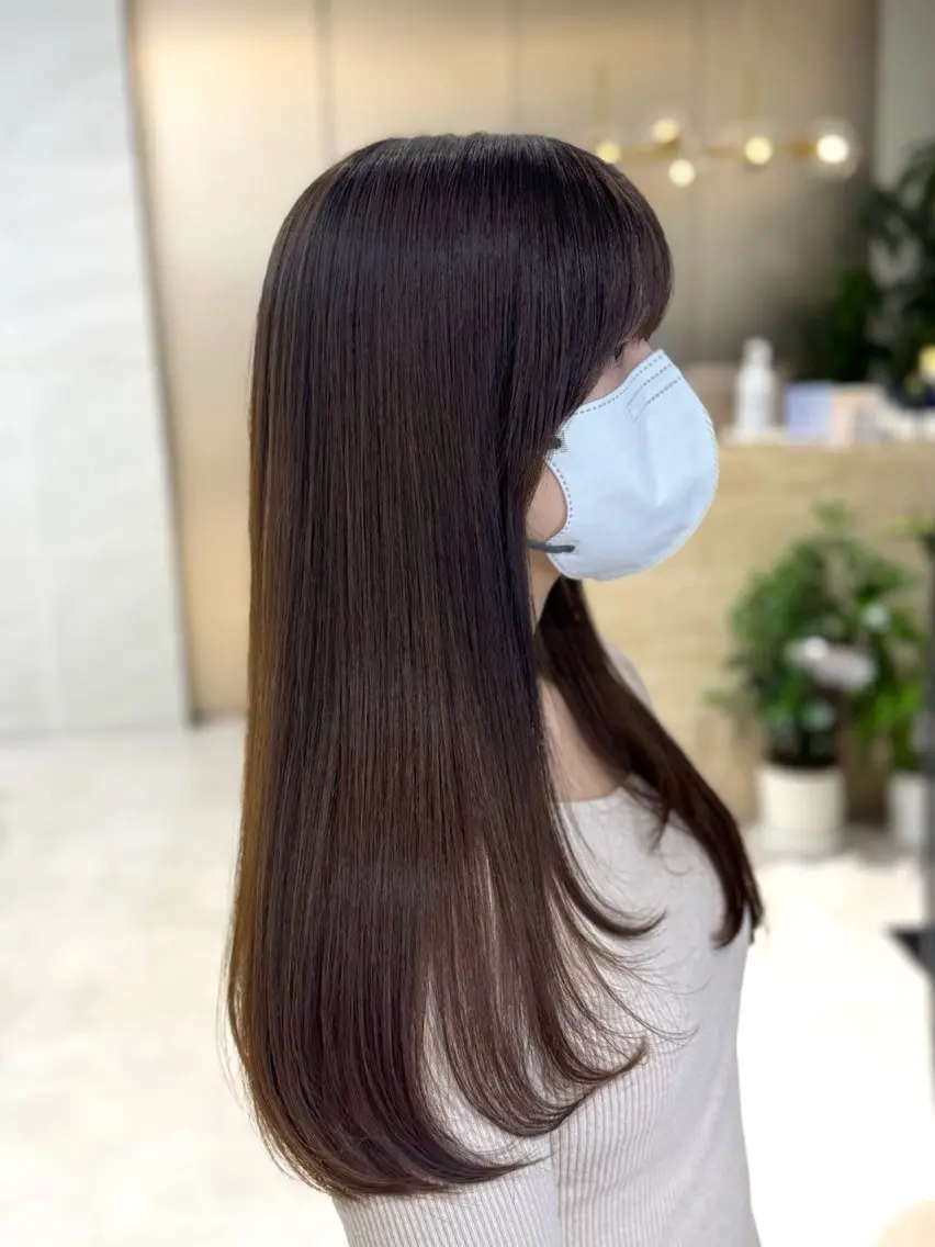 ロング 顔まわりレイヤー 顔周りカット レイヤーカット 似合わせカット 小顔カット カット カット無料｜レイヤー カット｜韓国モテへアのヘアスタイル