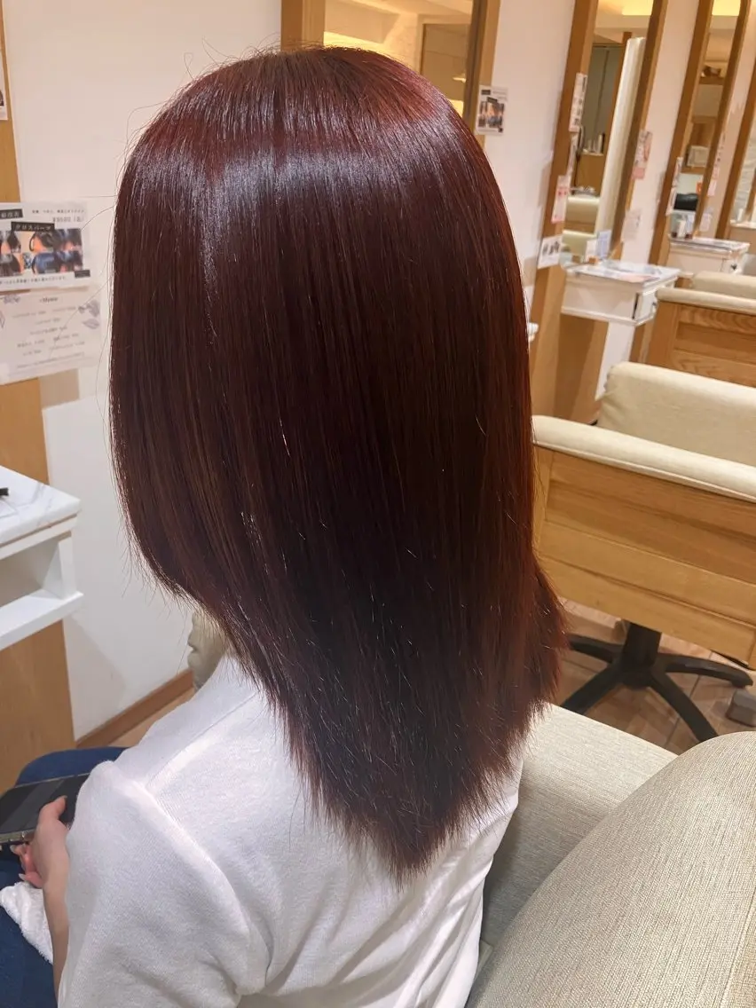 ミディアム 岡村 凜のヘアスタイル