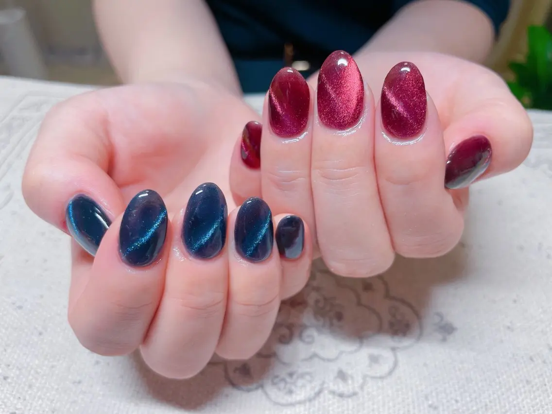 ネイル マグネットネイル ハンドネイル ハンドケア 💫ゆか_ Nailartistのネイルデザイン