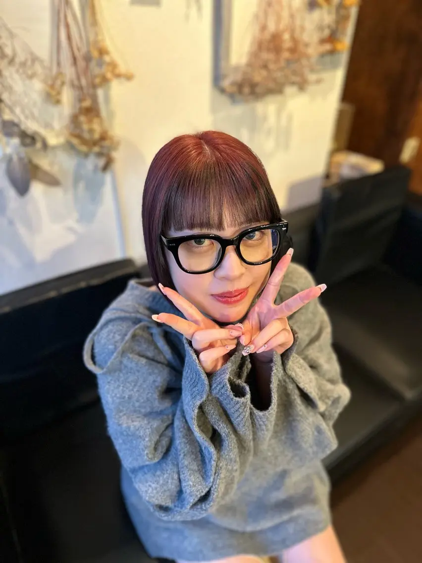 ショート カラー ブルーカラー ヘアカラー 💜推しインナー カラー/菊池柊真💜のヘアスタイル