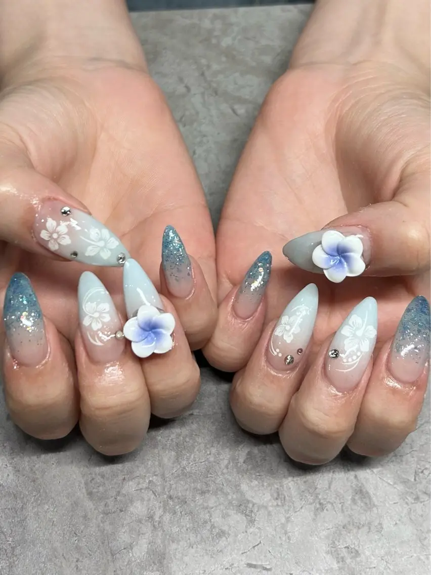 ネイル IROHA NAIL 愛音のネイルデザイン