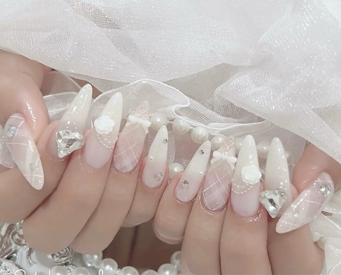ネイル ハンドネイル D-BEAUTY Nailsalonのネイルデザイン
