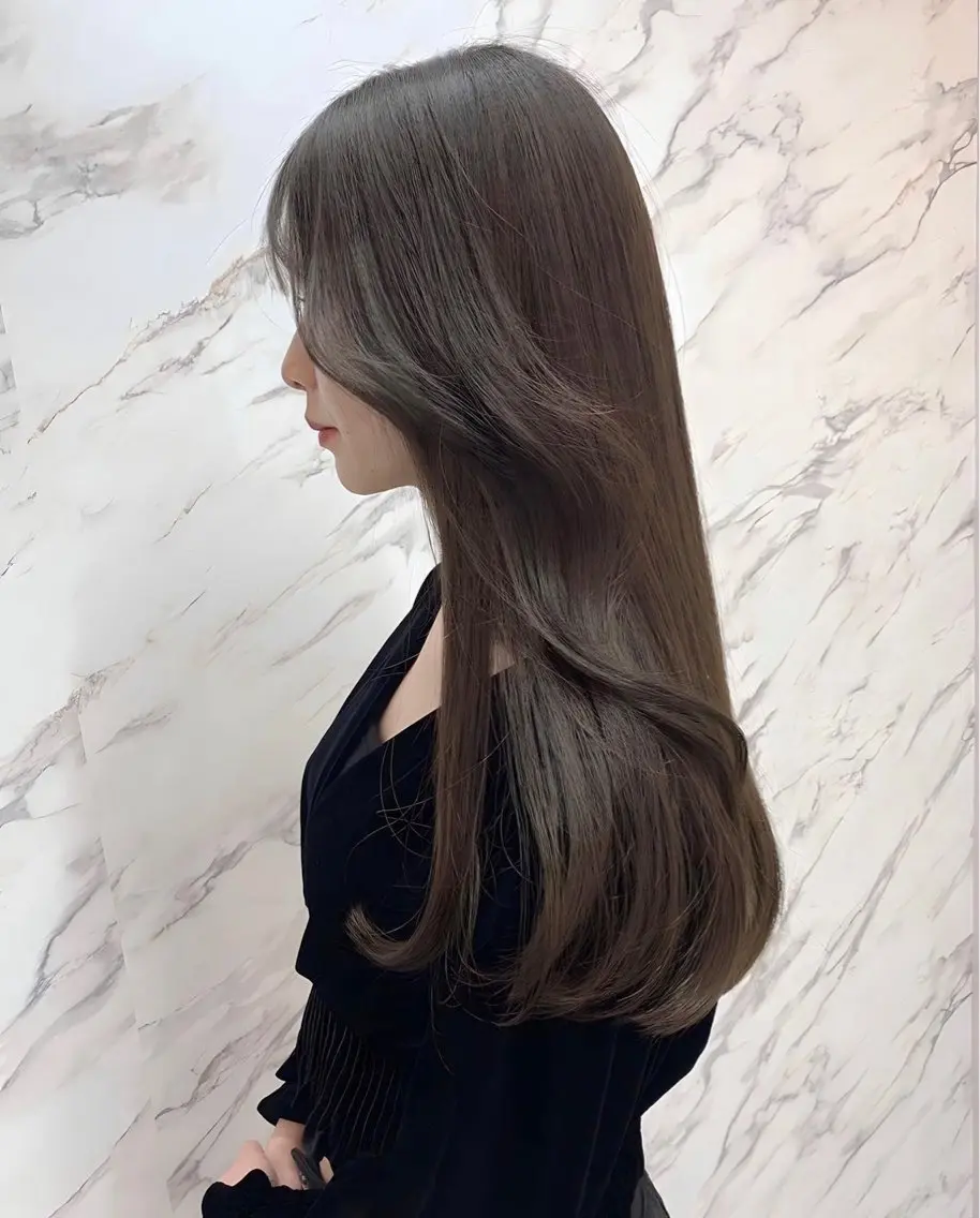 ロング 韓国人美容師 チョン ウンジェのヘアスタイル