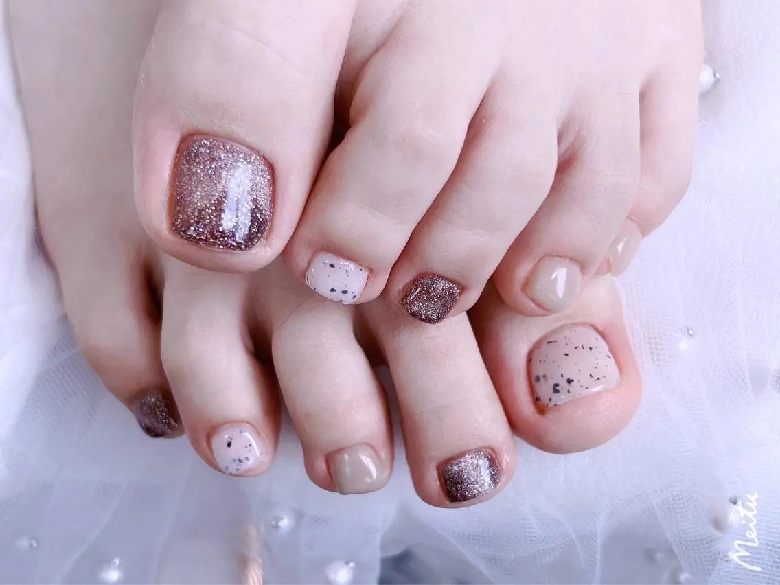 ネイル ISA_ BELLAのネイルデザイン