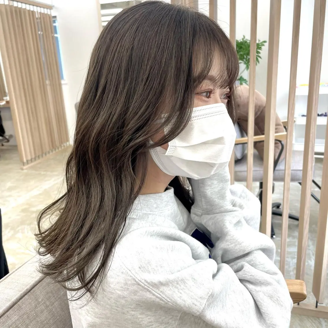 ロング カラー 透明感・暗髪 梅田・増田のヘアスタイル