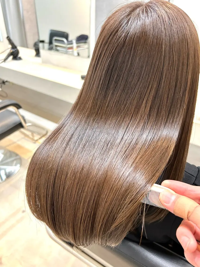 セミロング カット トリートメント 一ノ瀬 暁のヘアスタイル