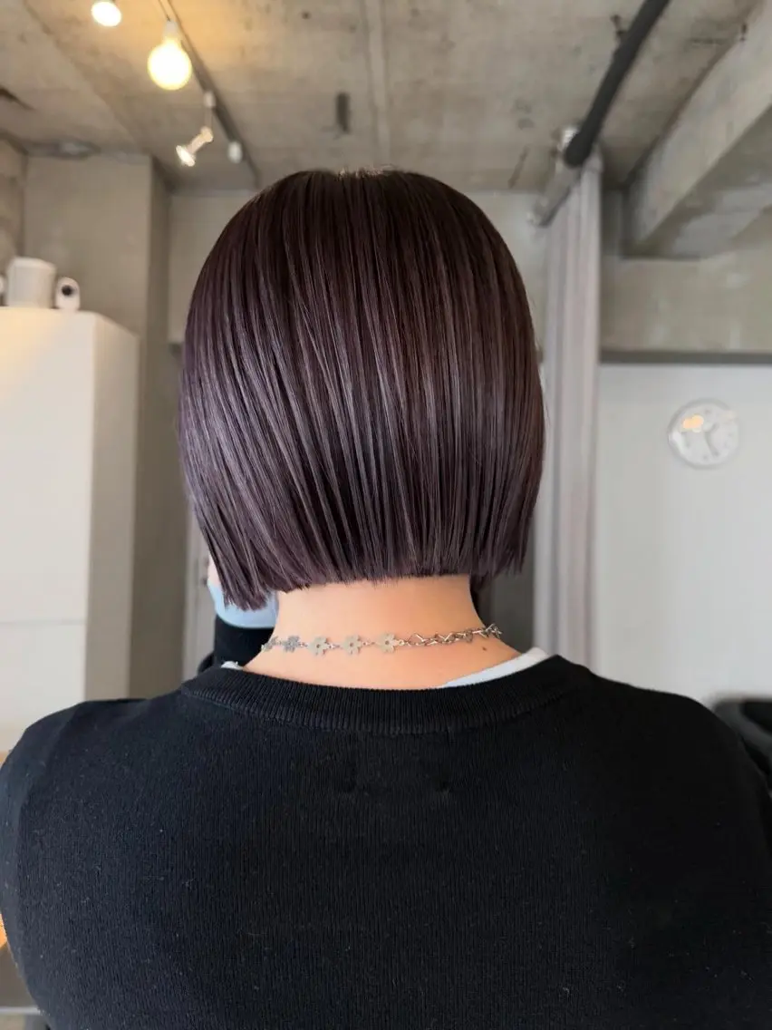 ショート カラー パープルカラー 中野 こころのヘアスタイル