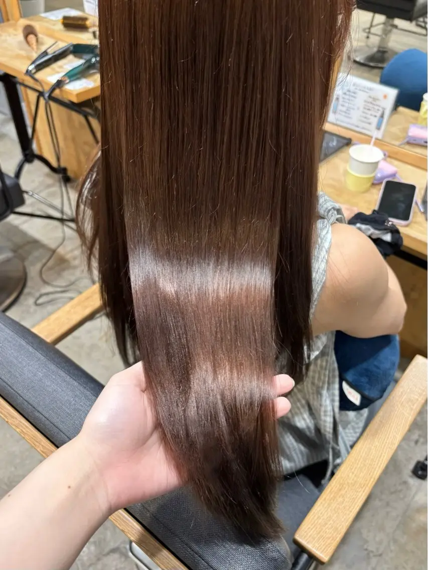 ロング カラー ベージュカラー ブラウンカラー ブラウンベージュ カット ヘアカラー 透明感カラー💎前髪 顔まわり/小由葵のヘアスタイル