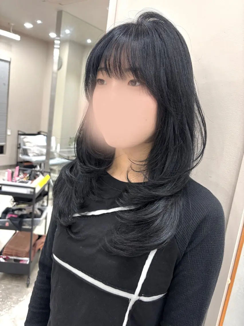 ロング レイヤーカット コトネ🫧 韓国風レイヤーカットのヘアスタイル
