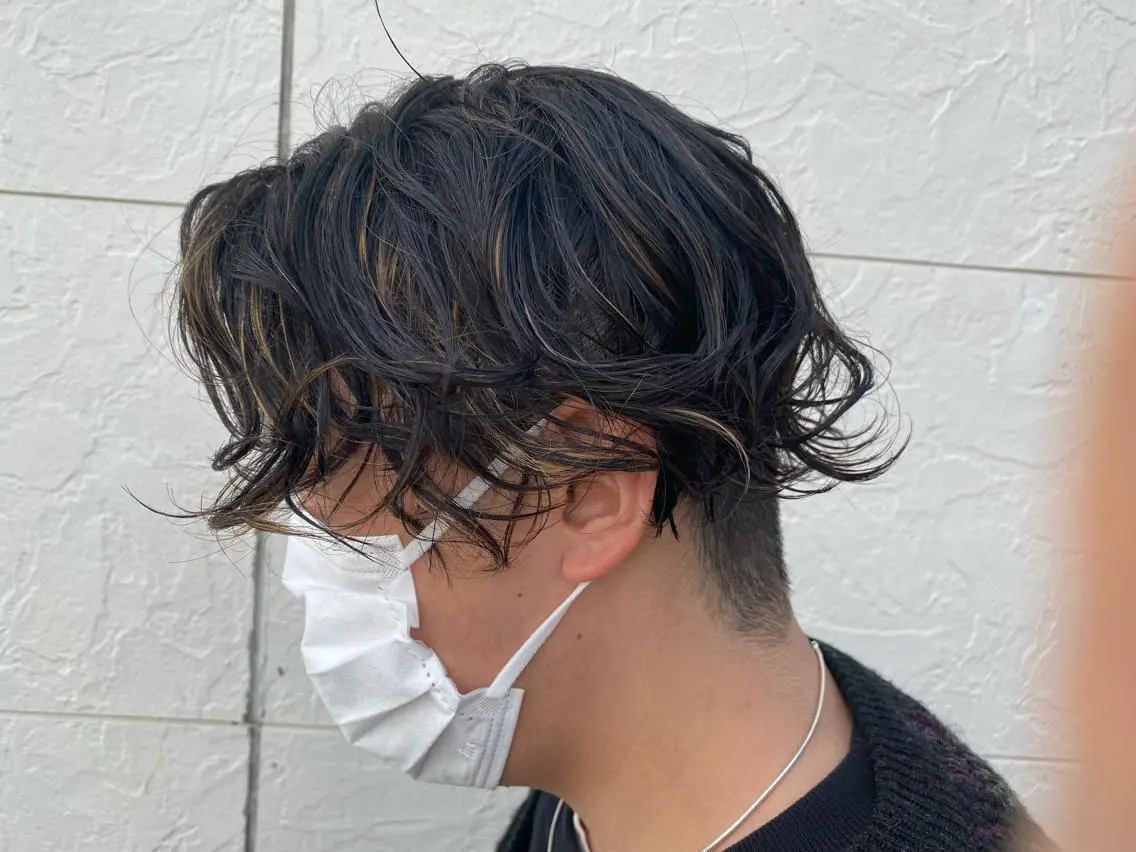 パーマ メンズ パーマ 麻生 真子のヘアスタイル