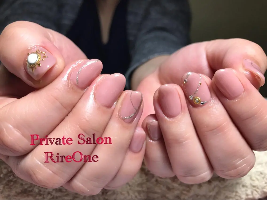 ネイル アートネイル オフィスネイル RireOne ~リルワン~のネイルデザイン