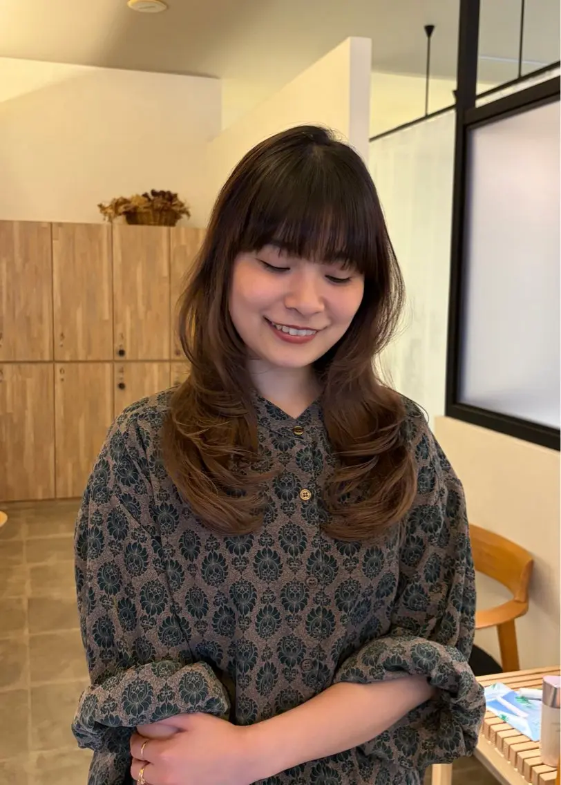 ロング レイヤーカット カット ヘッドスパ NAMI ／ BRICKのヘアスタイル