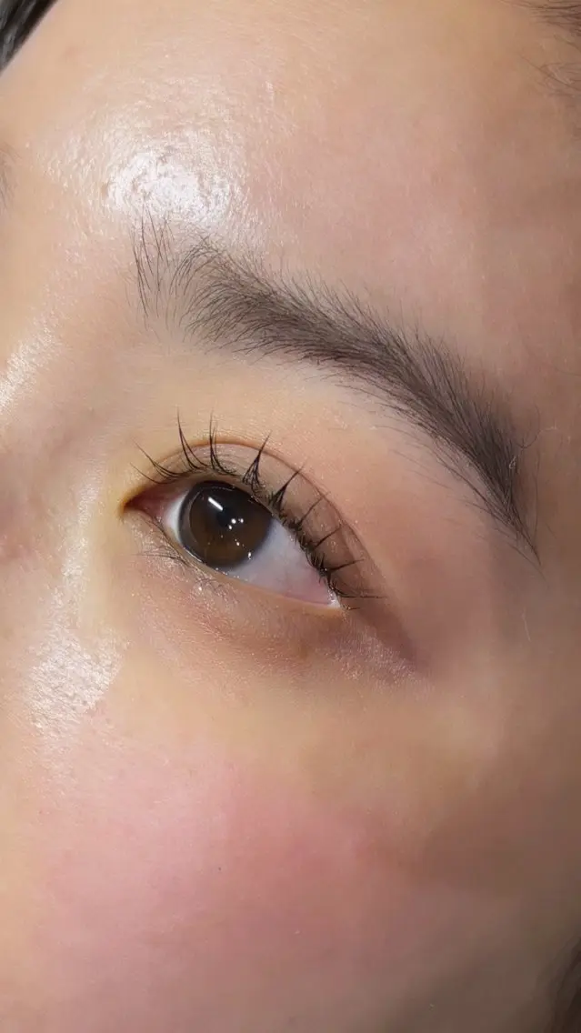 【インスタフォローで❗️】マツエク♥️時間内でつけれるだけ❗️説明必ず目を通して👀designはインスタdmから⭐︎の写真