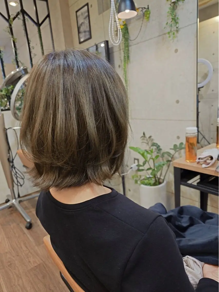 ミディアム mio .mu-se 藤ヶ丘のヘアスタイル