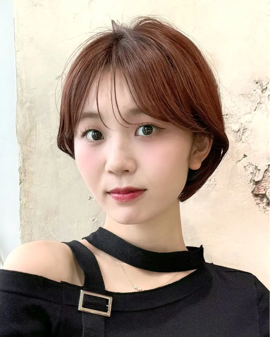 ショート カラー カット ヘアカラー トリートメント 💍新宿ショート 💍岩田莉奈のヘアスタイル