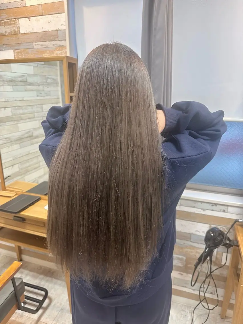 ロング カット ヘアカラー トリートメント 渡邉 三香子のヘアスタイル