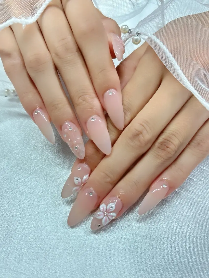 ネイル CHAN. (YUMENA)のネイルデザイン