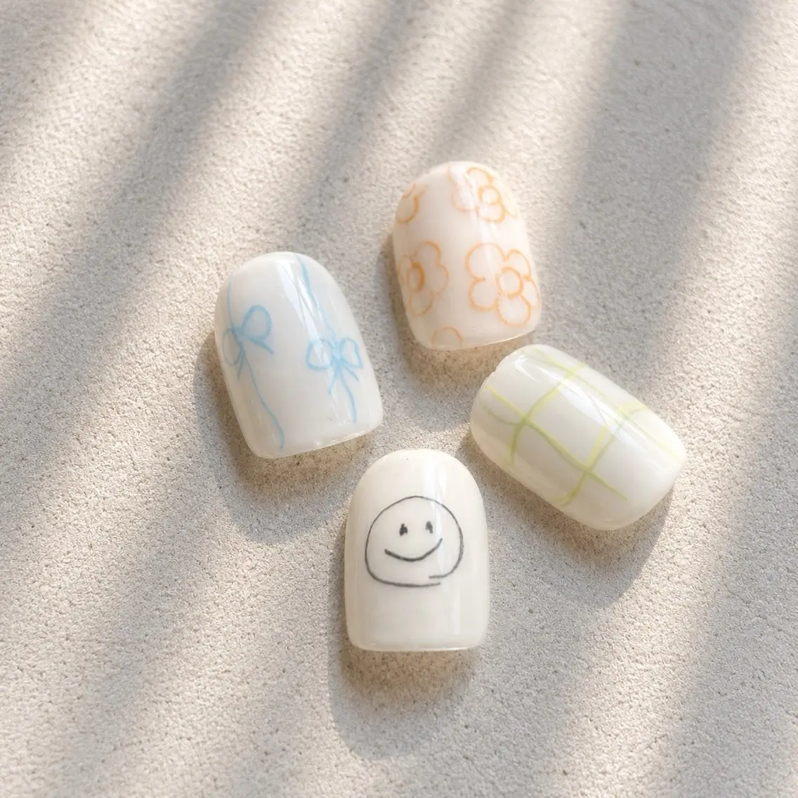 練習モデル様限定【持ち込み】えんぴつネイル(2本)+ワンカラー✏️ (オフ.パーツ.土日祝別途)の写真