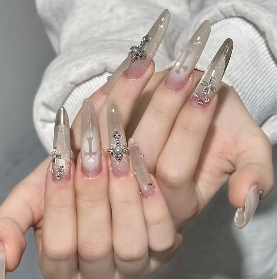 ネイル ハンドネイル Luvia Ginzaのネイルデザイン