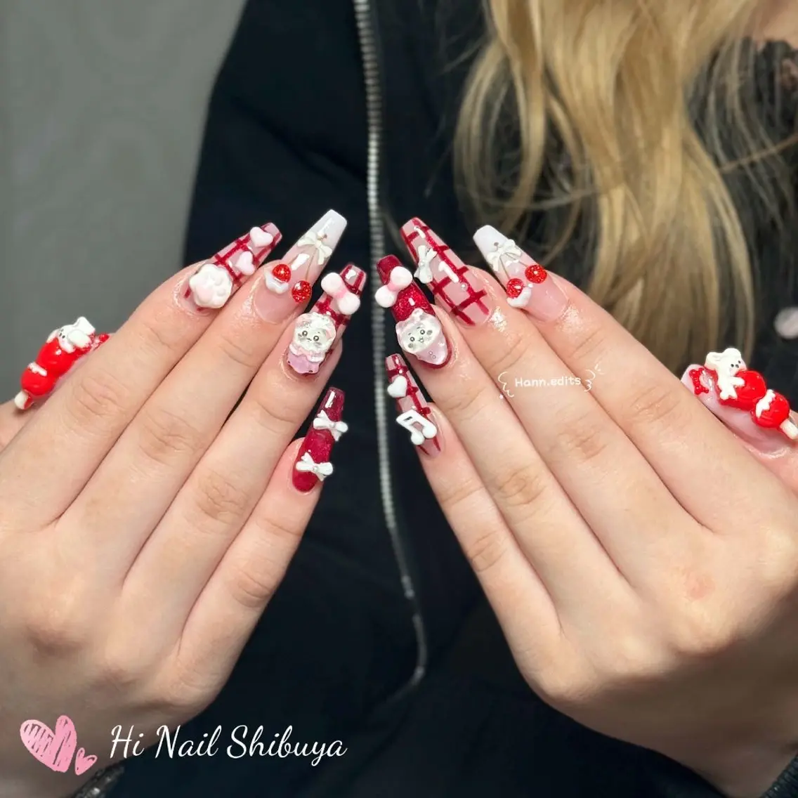 ネイル 長さ出し キラキラネイル ロングネイル 持ち込み シンプルネイル Hi Nail Salonのネイルデザイン