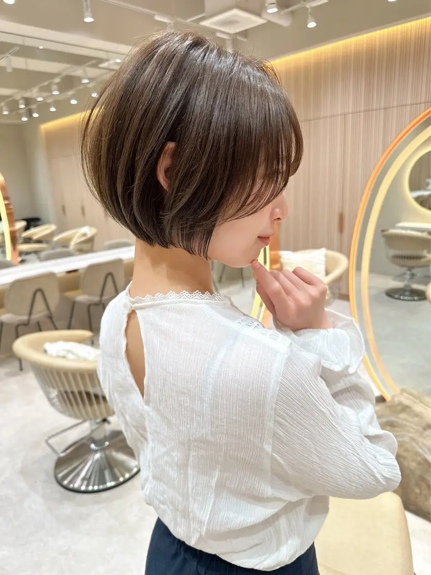 ショート カラー カット 美髪縮毛矯正✨🫧 レイヤー川村利幸のヘアスタイル