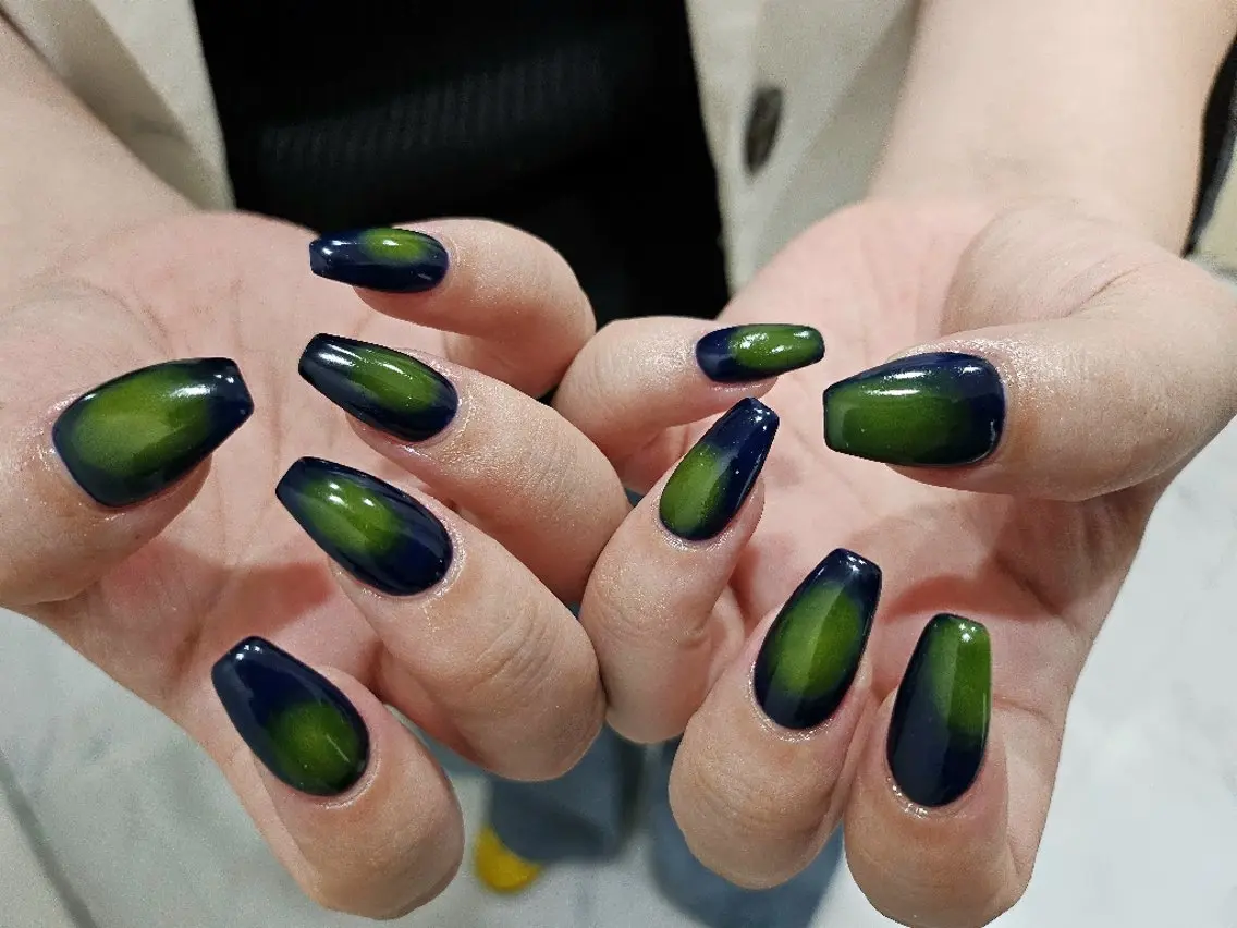 ネイル ジェルネイル グラデーション 持ち込み ニュアンスネイル パラジェル ハンドネイル puku nail 🌼kazu🌼のネイルデザイン