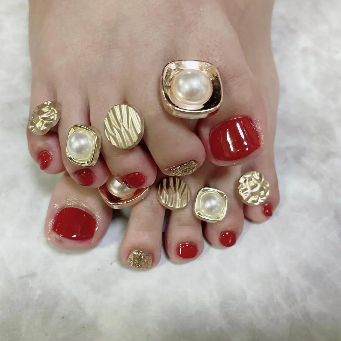 ネイル ボルドー フットネイル ワンカラーネイル Mimi Nailのネイルデザイン