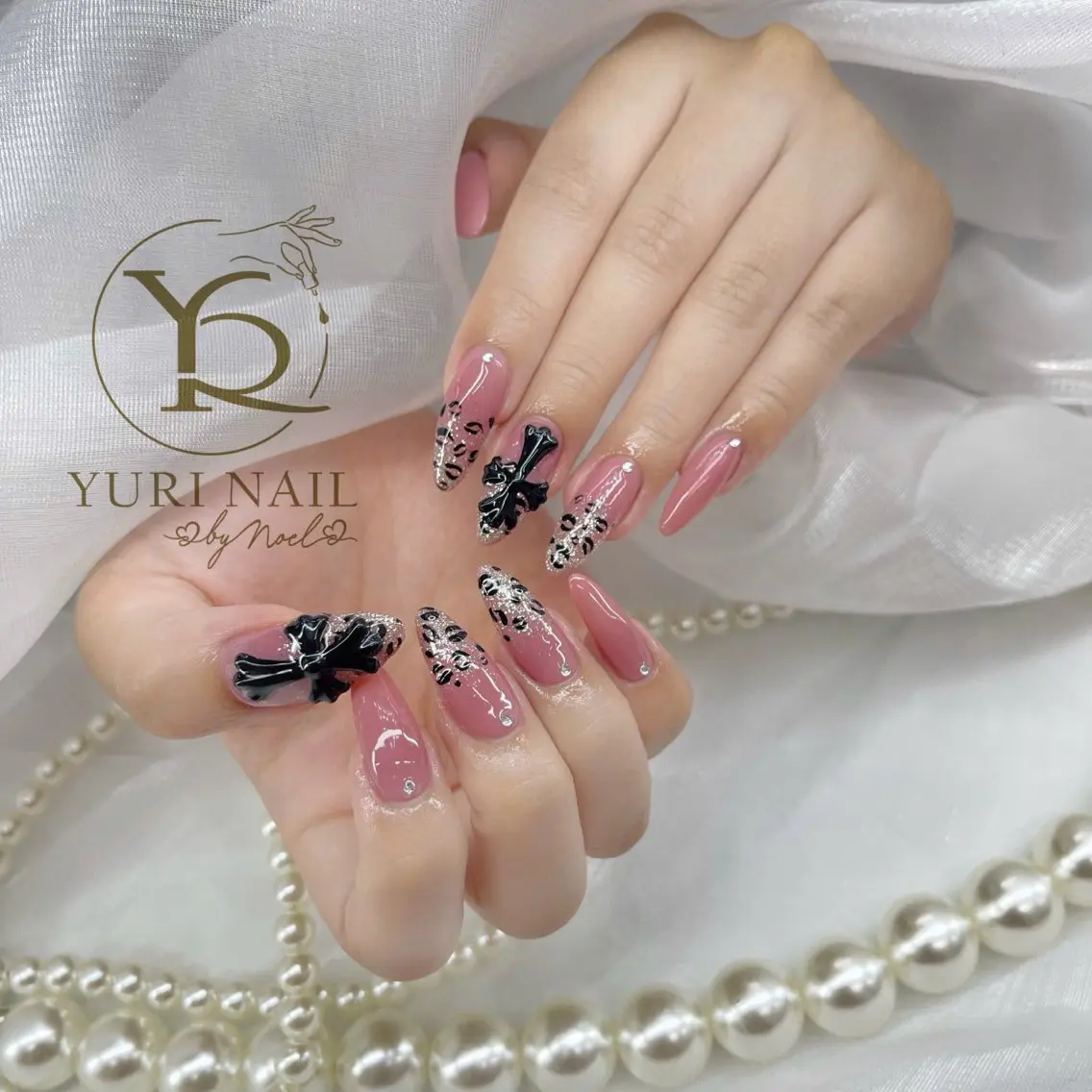 ネイル ハンドネイル フットネイル ハンドケア YURI Nail NARITAのネイルデザイン