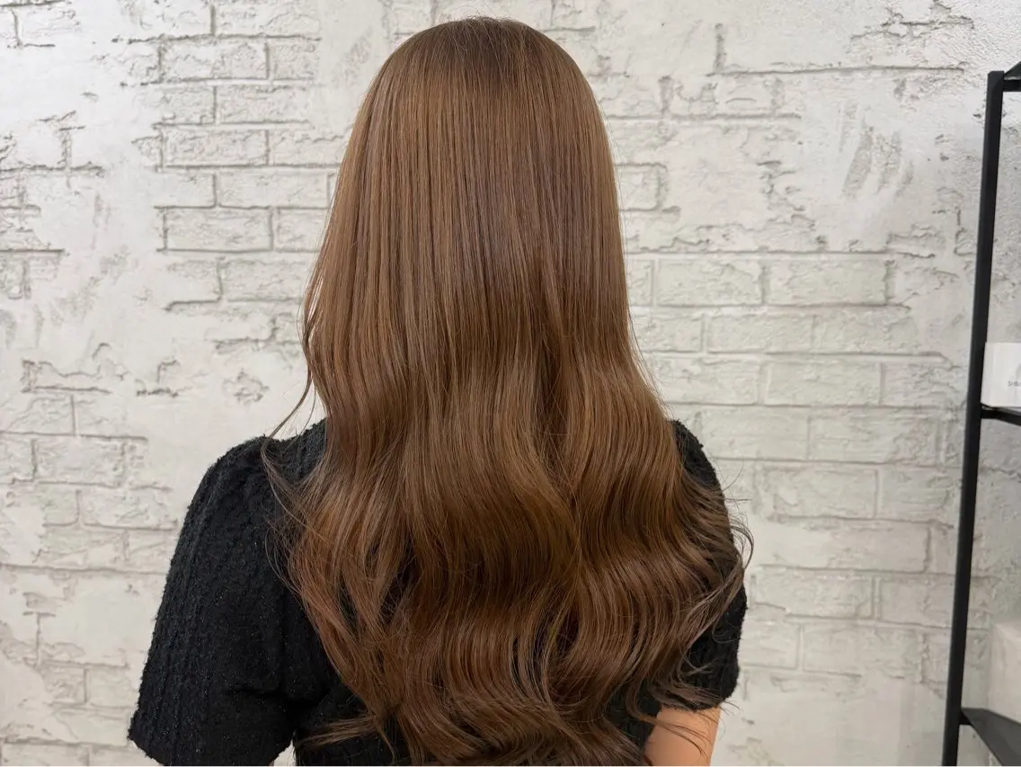 ロング カット ヘアカラー トリートメント 艶髪ブリーチカラー 💗manaka💗のヘアスタイル