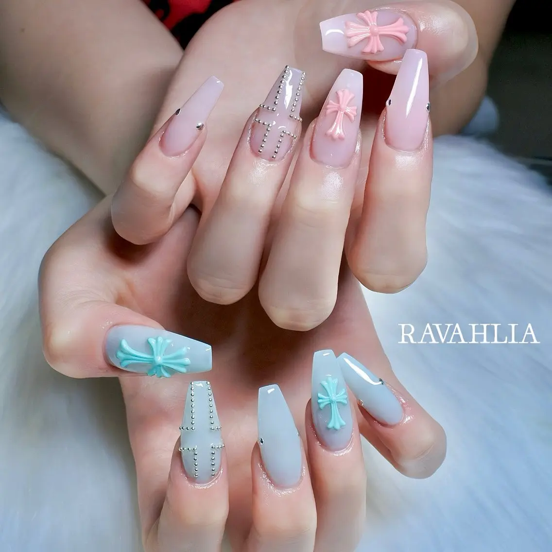 ネイル ハンドネイル nail room RAVAHLIAのネイルデザイン