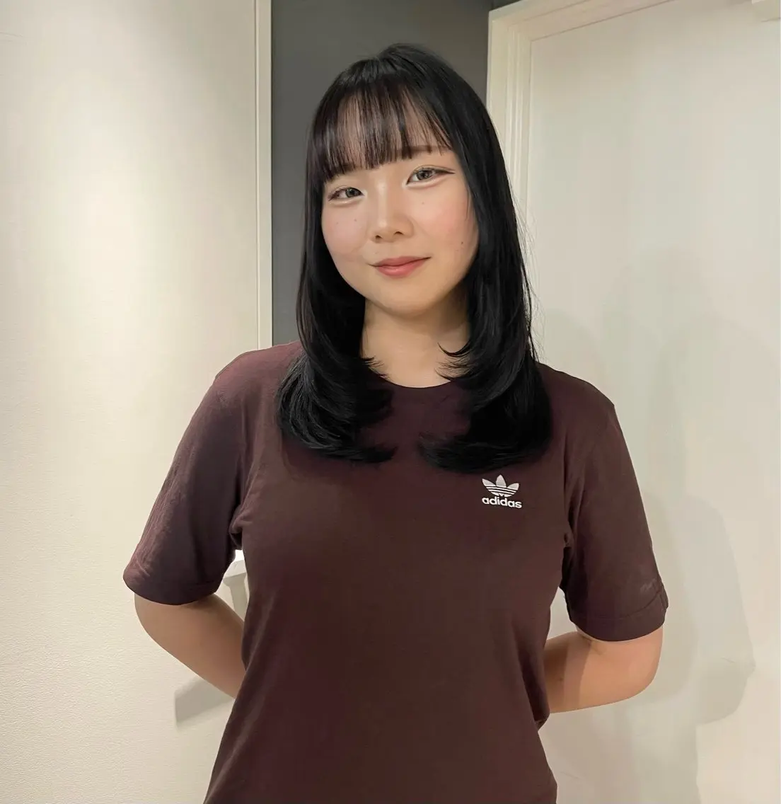 ミディアム カラー ミディアムレイヤー ダークグレー ダークグレージュ グレージュ レイヤーカット 縮毛矯正/ 艶髪/NENEのヘアスタイル
