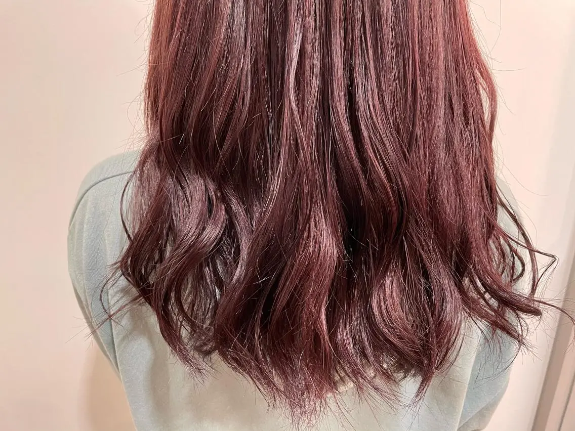 ロング カラー カット ヘアカラー トリートメント みねぎし ふうかのヘアスタイル