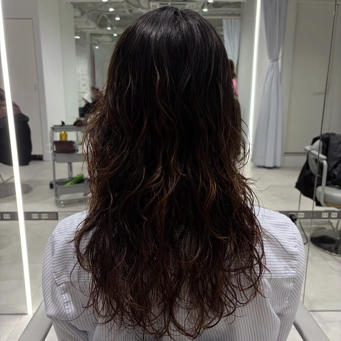 ロング パーマ カット パーマ HARUHI 銀座 美容師౨ৎ⋆˚のヘアスタイル