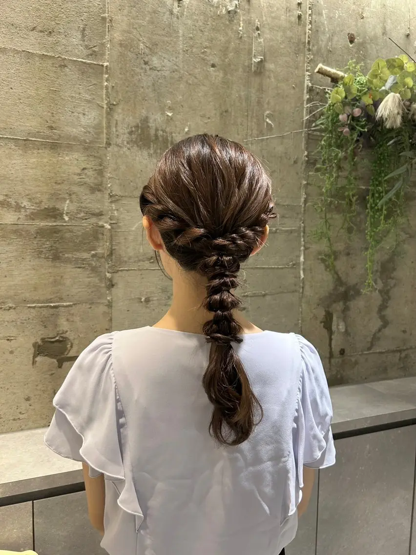 ロング ヘアアレンジ MAISON ema 🩵笹野 希里香のヘアスタイル