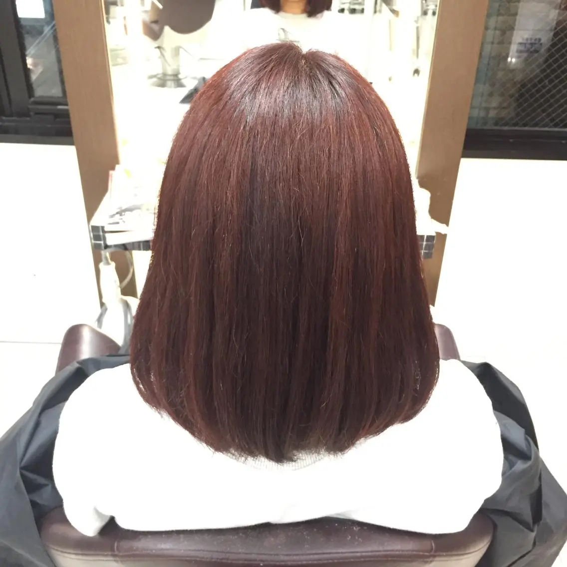 ミディアム カラー ブラウンカラー レッドカラー レッドブラウン 大平 美沙のヘアスタイル