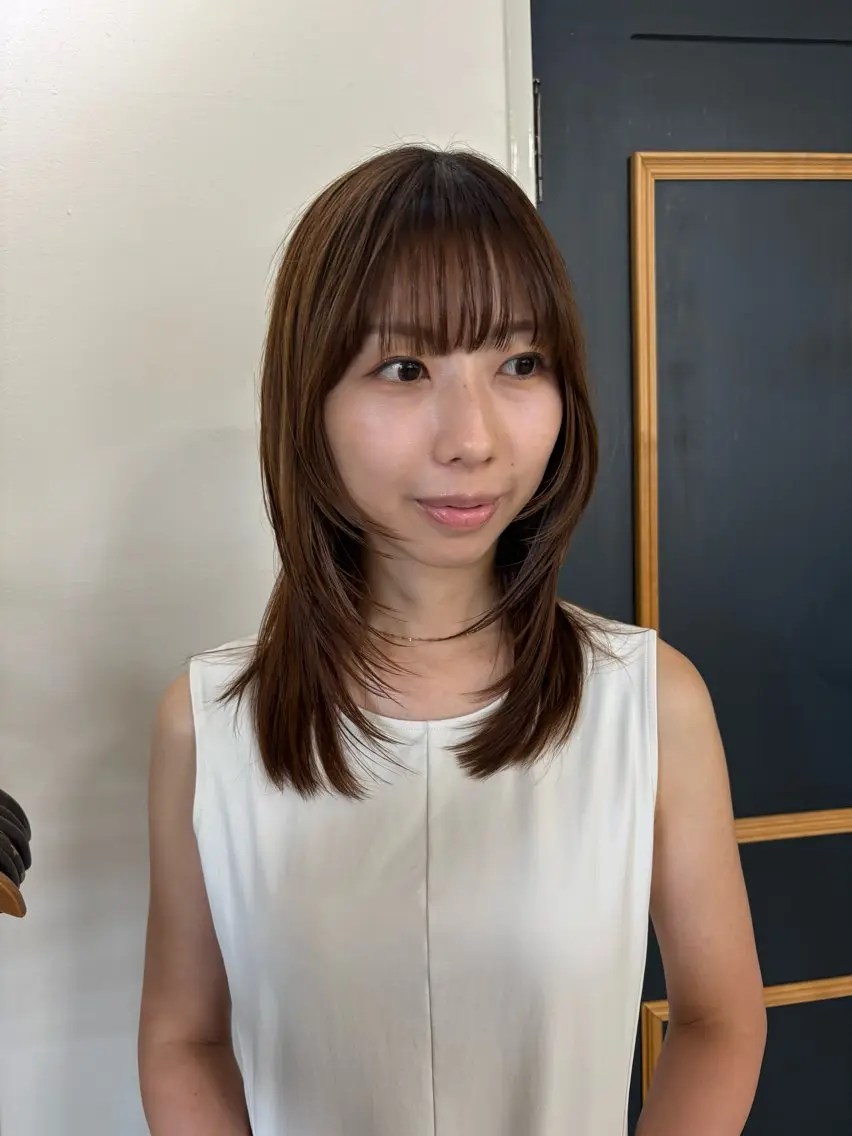 セミロング カラー 顔まわりレイヤー レイヤーカット カット ヘアカラー トリートメント takada kohのヘアスタイル