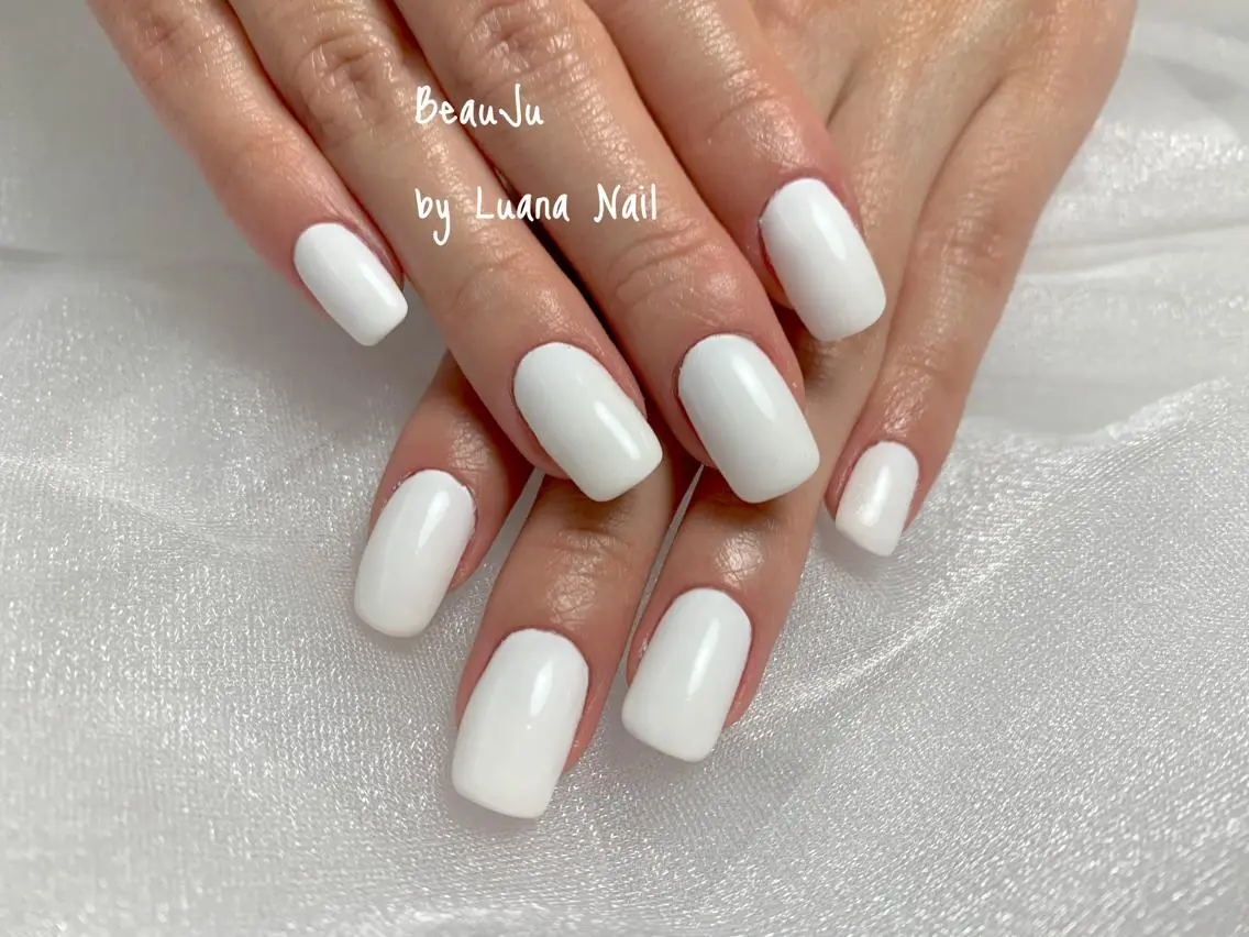 ネイル ハンドネイル BeauJu by Luana Nailのネイルデザイン