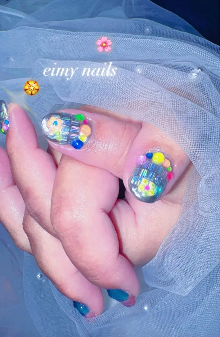 ネイル マグネットネイル ミラーネイル シルバー 夏ネイル ハンドネイル eimy nails♡のネイルデザイン