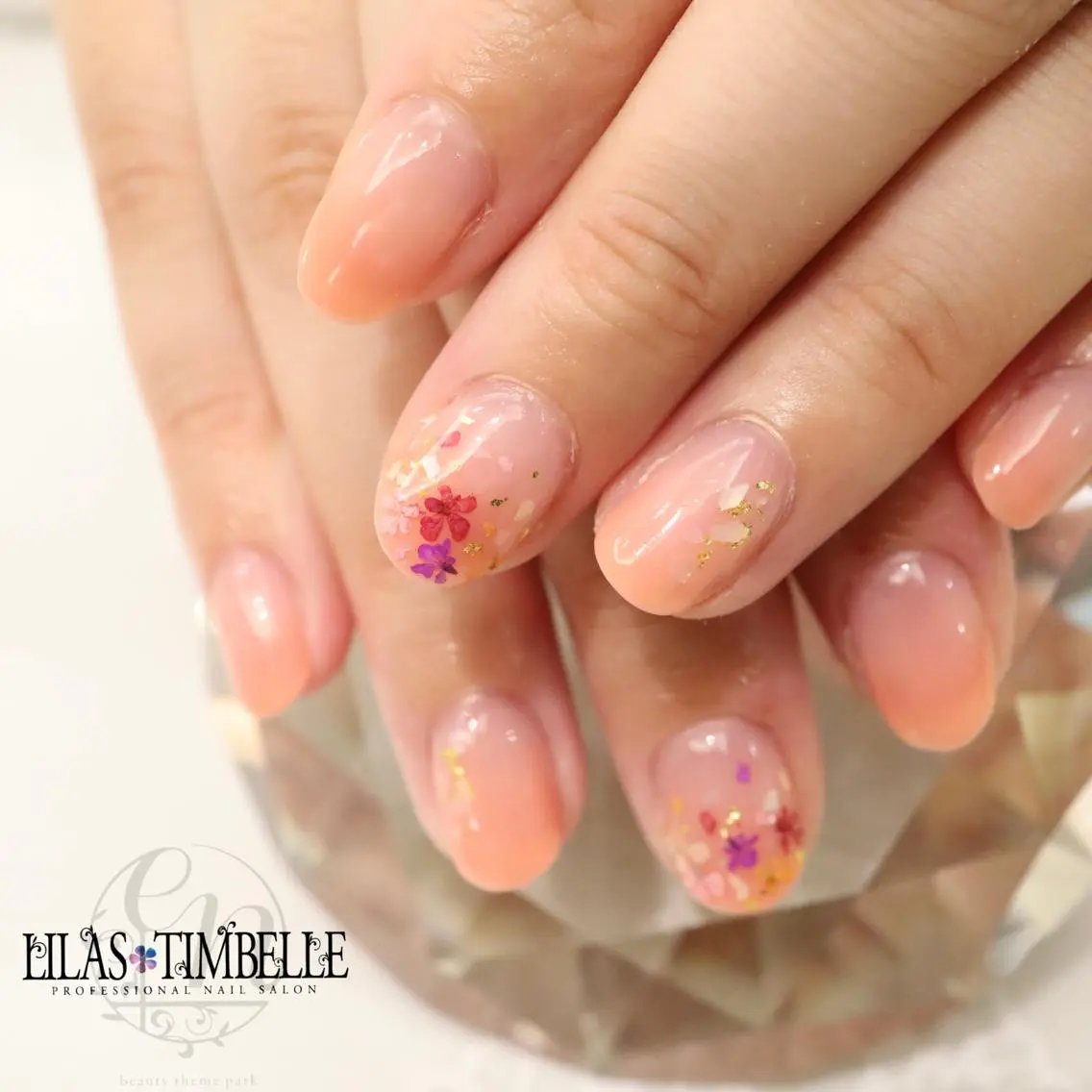ネイル フラワーネイル 春ネイル ハンドネイル crescent クレセント清原のネイルデザイン